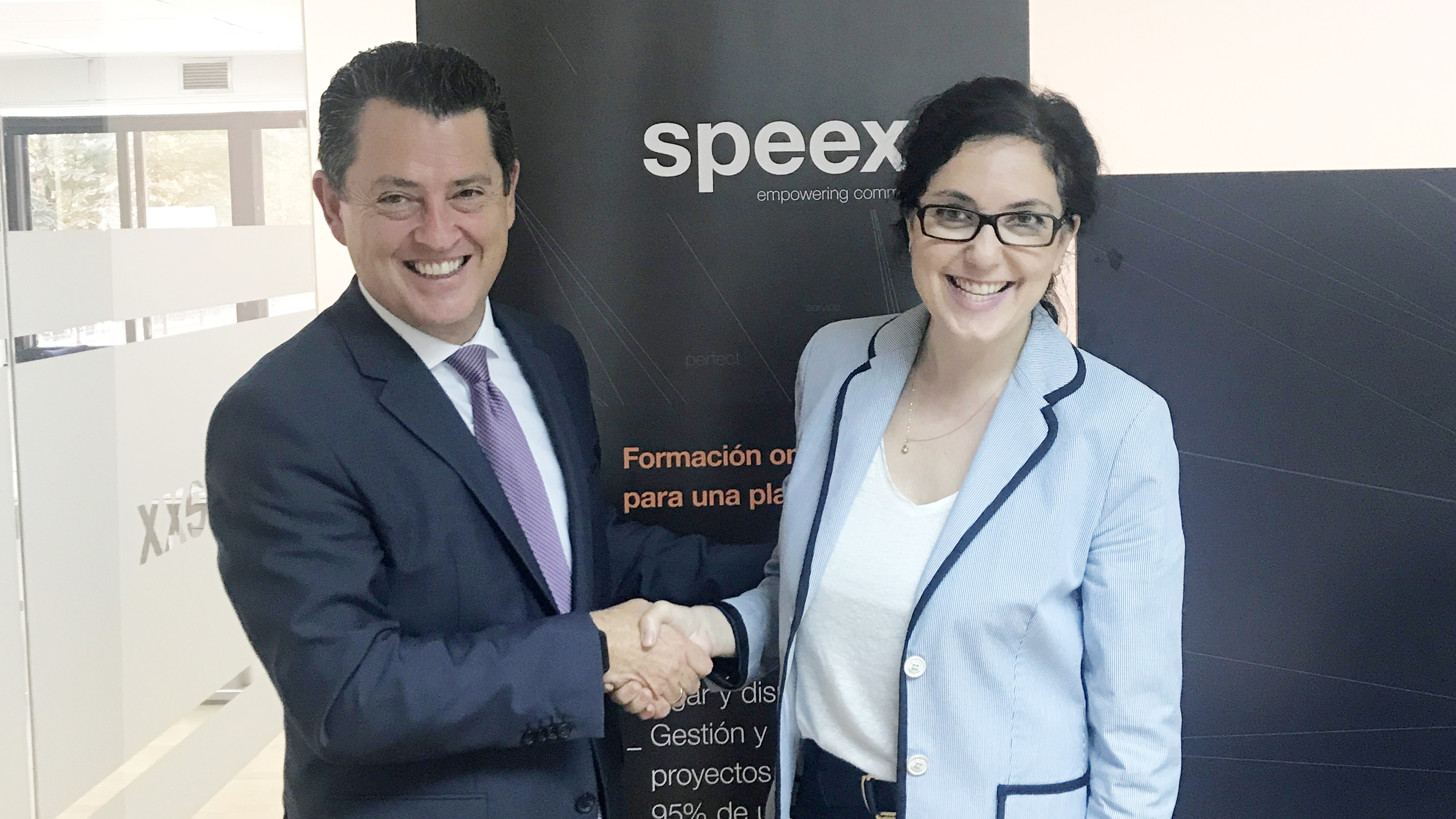 Speexx continúa colaborando con DCH para la mejora de la comunicación internacional renovación