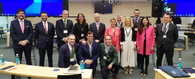 Desconexión Digital y los Criterios ESG fueron los temas principales en la segunda edición de "Diálogo entre Directores de RR.HH. y CFOs" DIALOGO RRHH CFO 2022