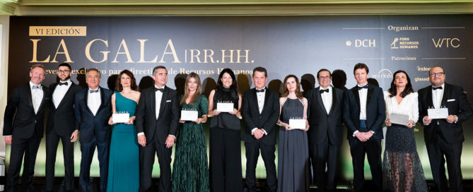 La Gala de los RR.HH 2022 premia a KPMG, Banco Sabadell, Mediaset, Generali, Endesa y Merck AWARDS LA GALA DE RRHHH 1 copy 1