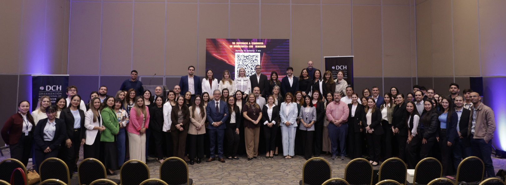 El Encuentro Anual DCH Paraguay reúne a CEOs y CHROs para analizar la conexión estratégica entre liderazgo, talento y negocio El Encuentro Anual DCH Paraguay reúne a CEOs y CHROs para analizar la conexión estratégica entre liderazgo, talento y negocio
