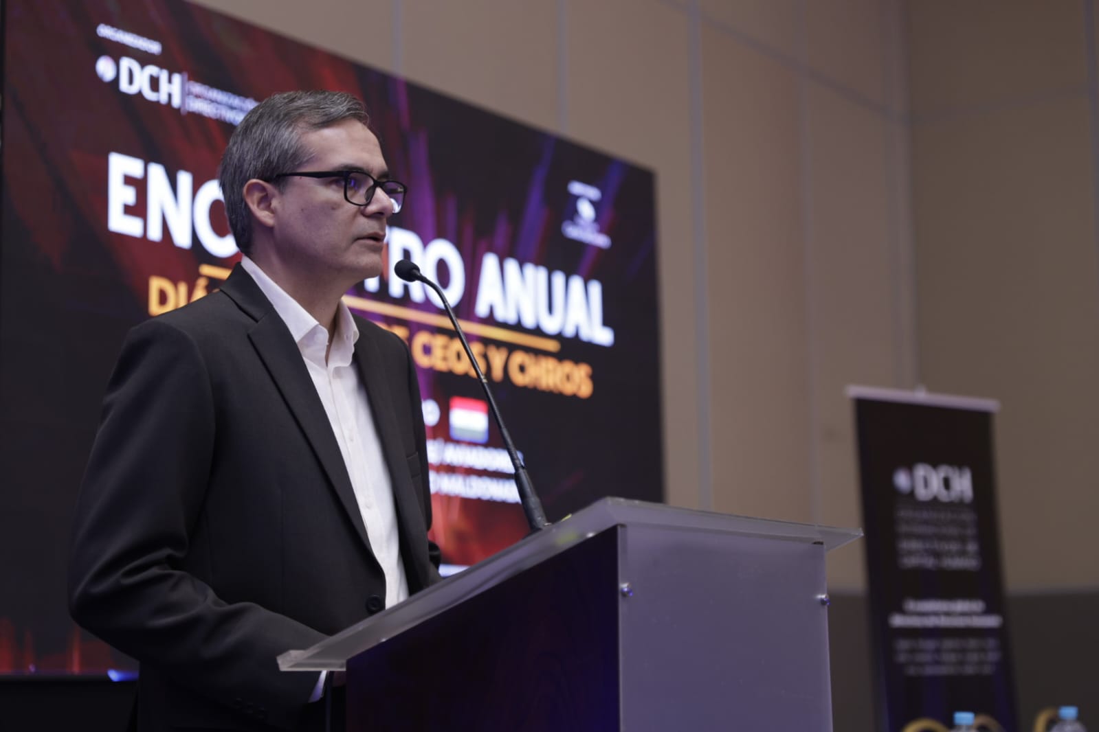 El Encuentro Anual DCH Paraguay reúne a CEOs y CHROs para analizar la conexión estratégica entre liderazgo, talento y negocio WhatsApp Image 2026 06 04 at 15.33.30