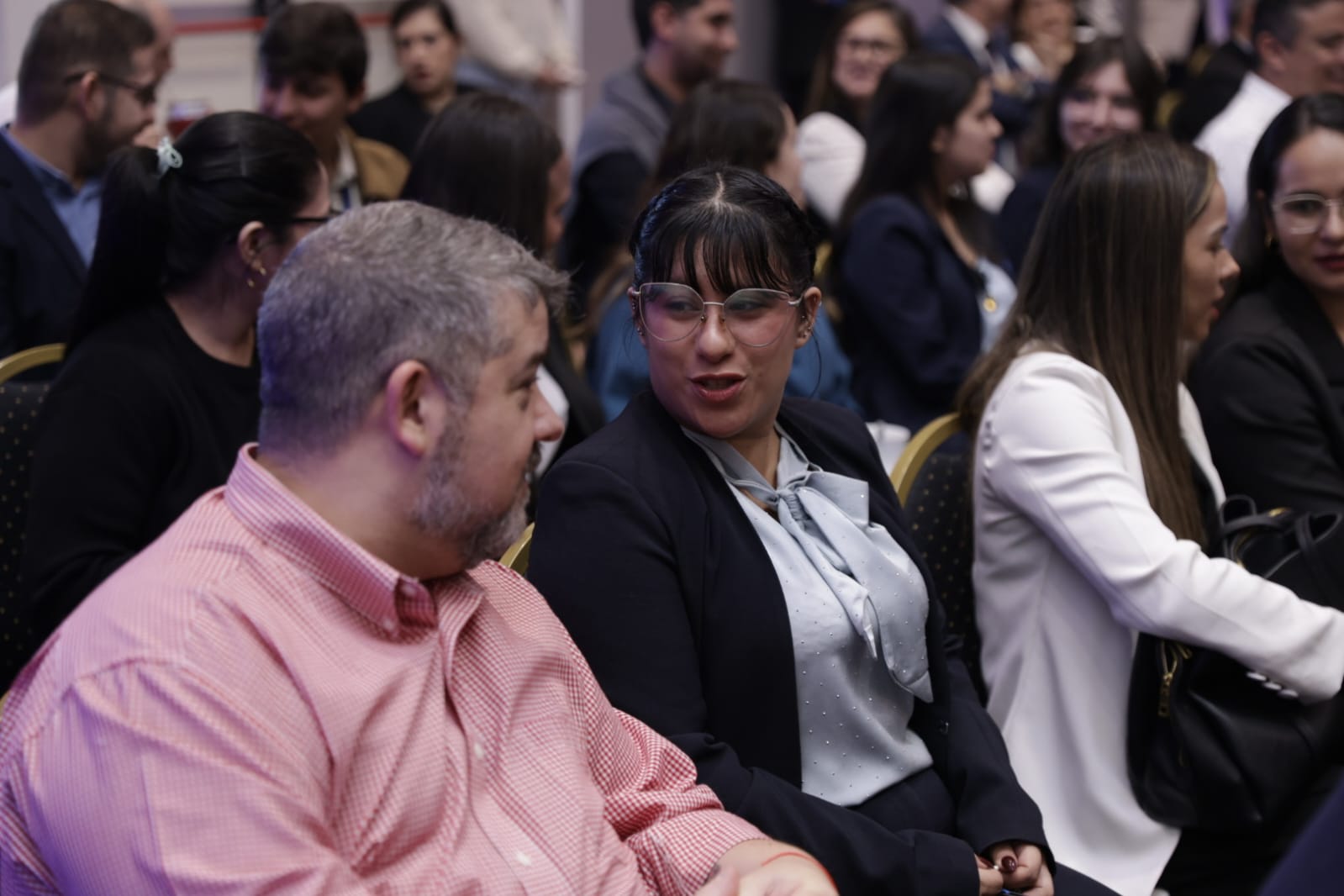 El Encuentro Anual DCH Paraguay reúne a CEOs y CHROs para analizar la conexión estratégica entre liderazgo, talento y negocio WhatsApp Image 2026 06 04 at 16.03.36