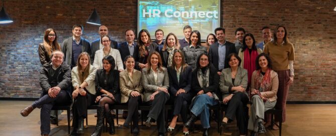 HR Connect DCH Chile 2026 puso el foco en los nuevos desafíos del talento, el liderazgo y la competitividad DSC00354 Foto Familia 1